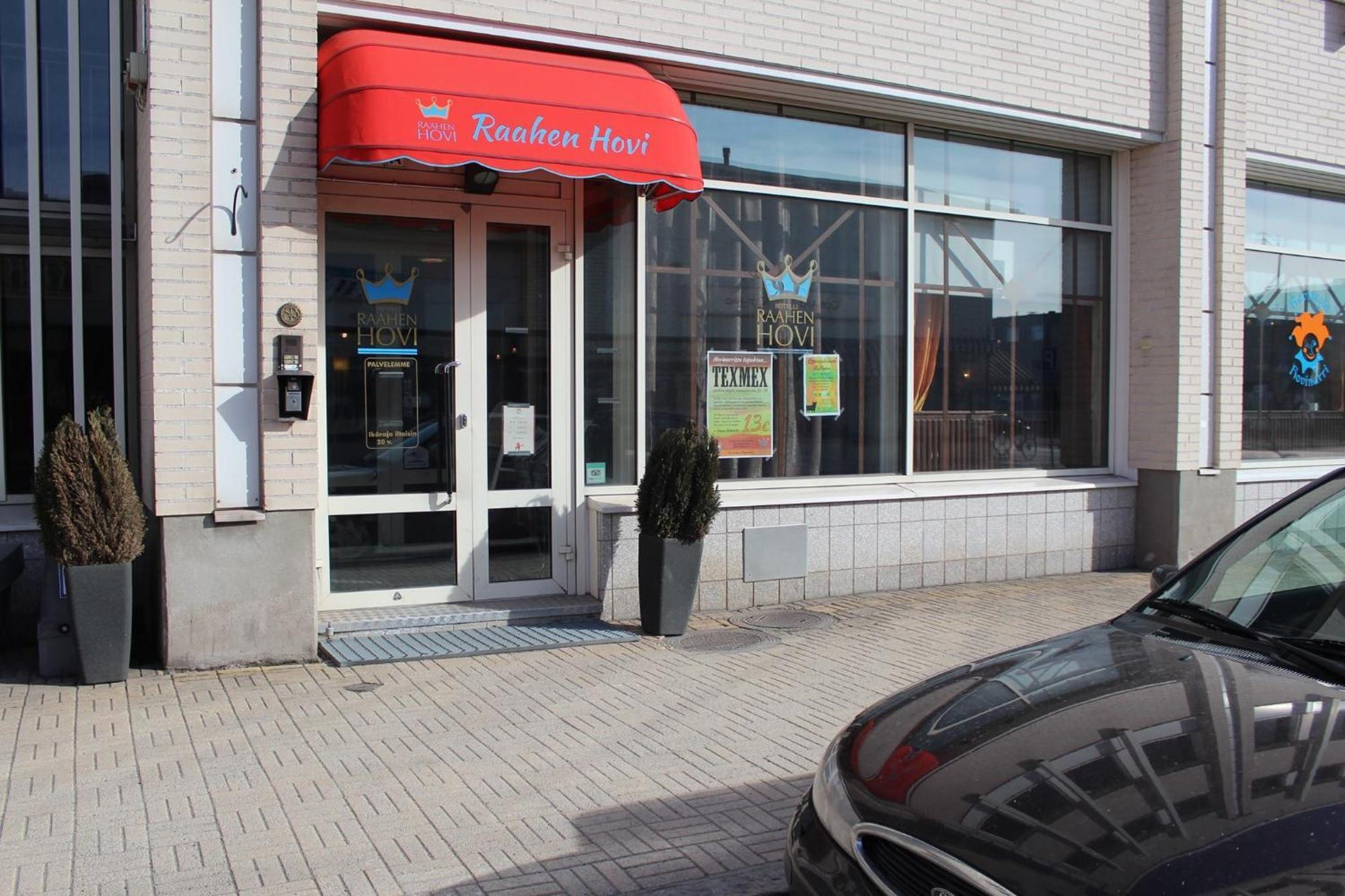 Hotelli Raahen Hovi Kültér fotó